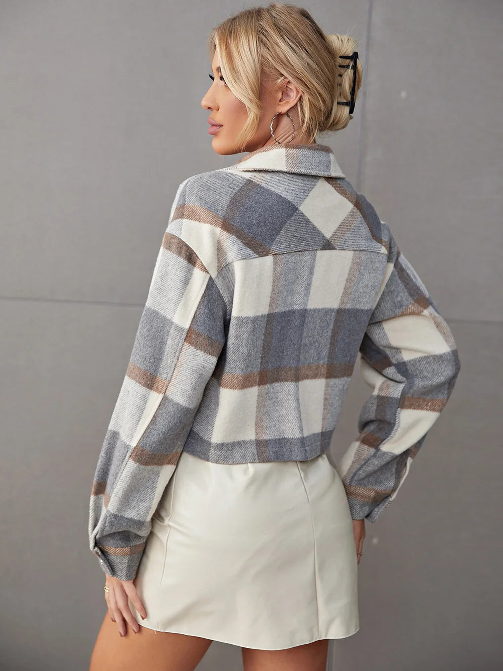 2023-New-Winter-Jackets-Women-Coat-Lapel-Plaid-Single-Breasted-Woolen-Short-Coat-Autumn-Plaid-Print_8cc840d9-4e05-4d10-aabf-614660050fe8.webp